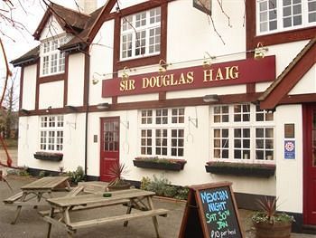Sir Douglas Haig Inn Effingham Esterno foto